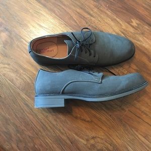 Mens dress shoes