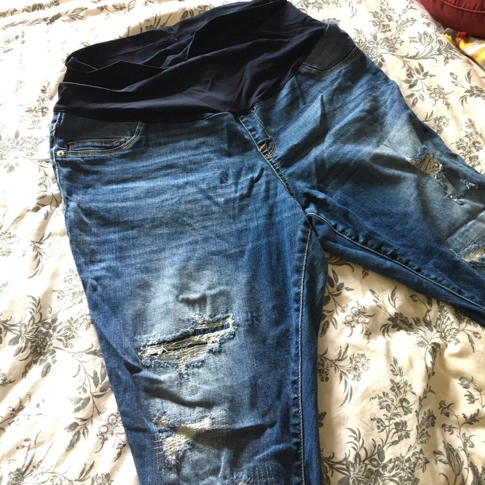 Maternity jean Capris