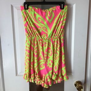 Strapless romper with frilled shorts