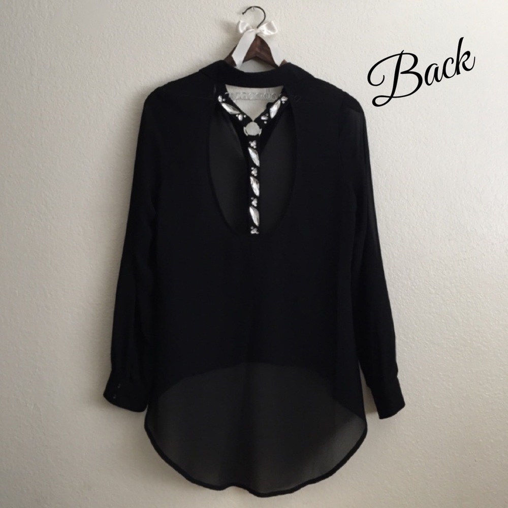 ✨Adorable black button up with bling back