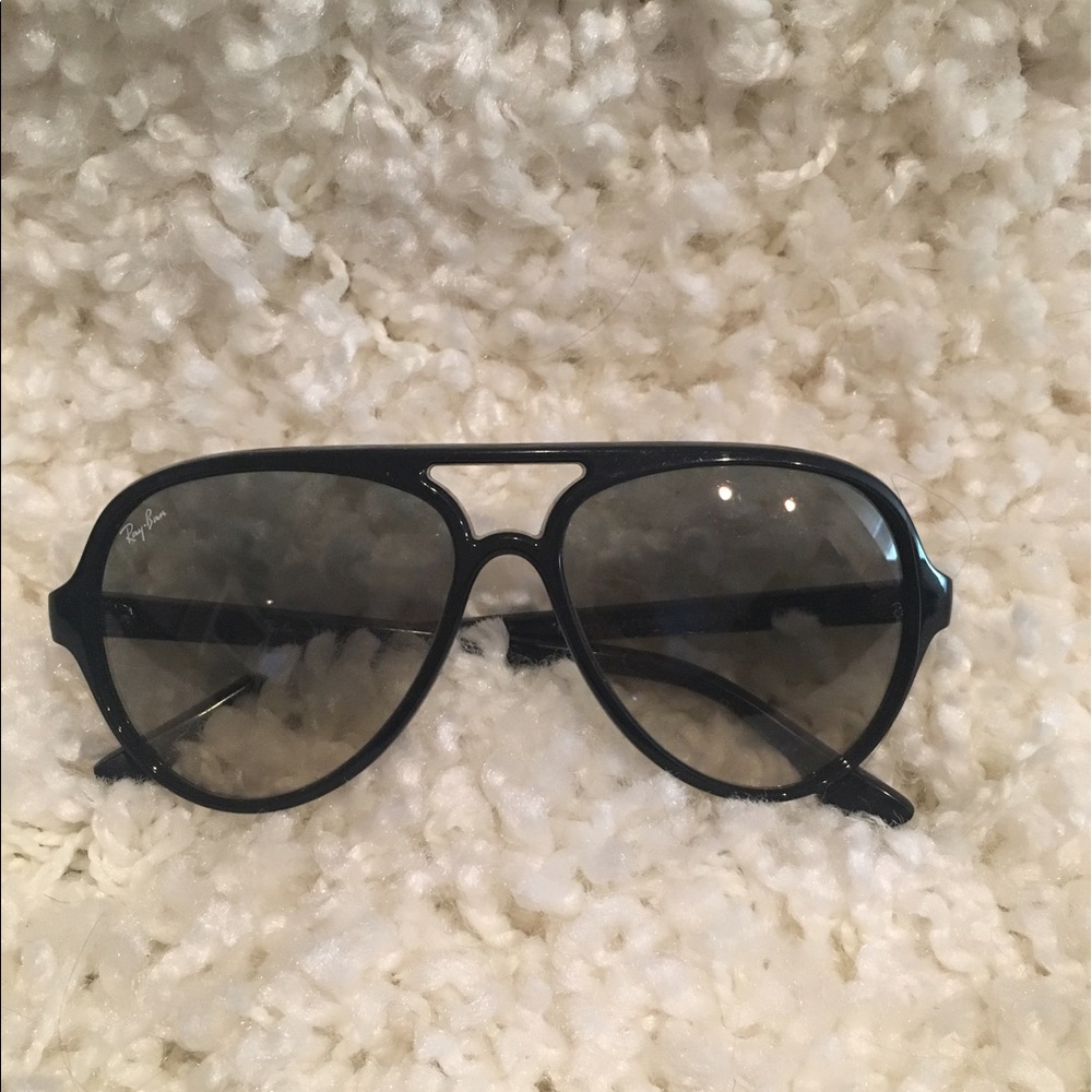 Ray-Ban Sunglasses