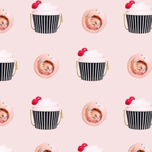 Meet your Posher, Kandy