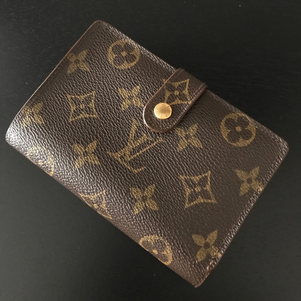 Authentic Louis Vuitton French Purse