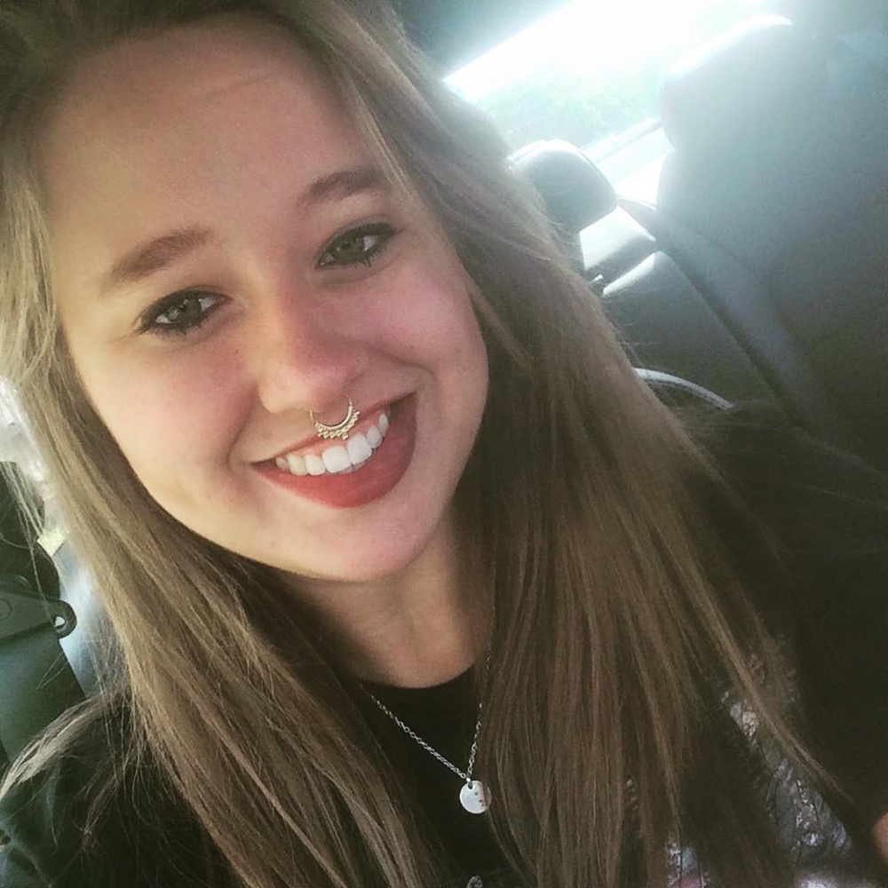 Meet your Posher, Samantha