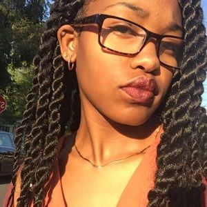 Meet your Posher, Ishani