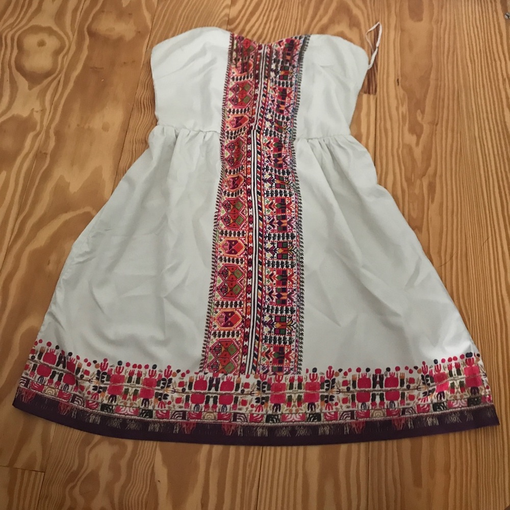 Strapless root dress