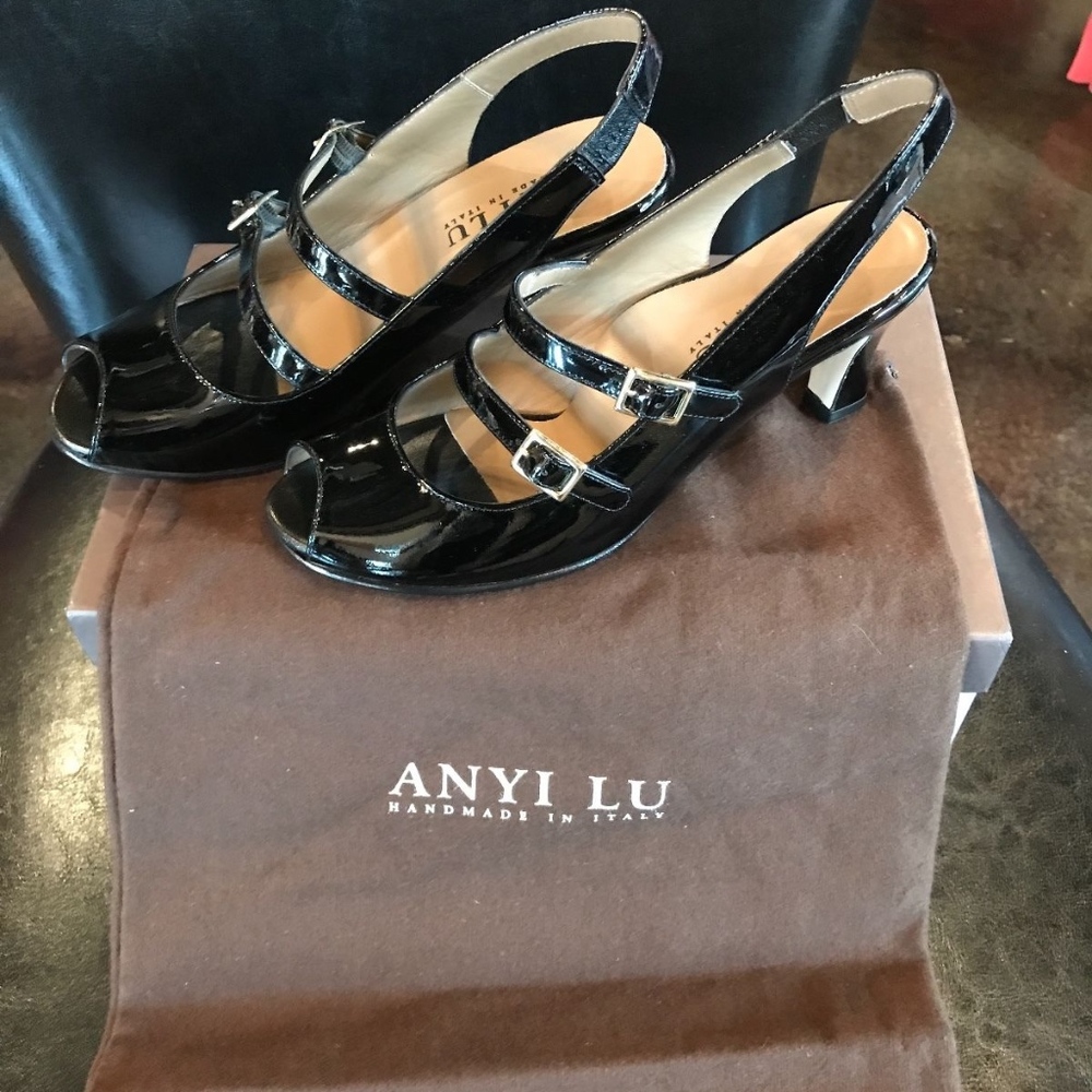 NEW! ANYI LU Toni Black Patent shoes