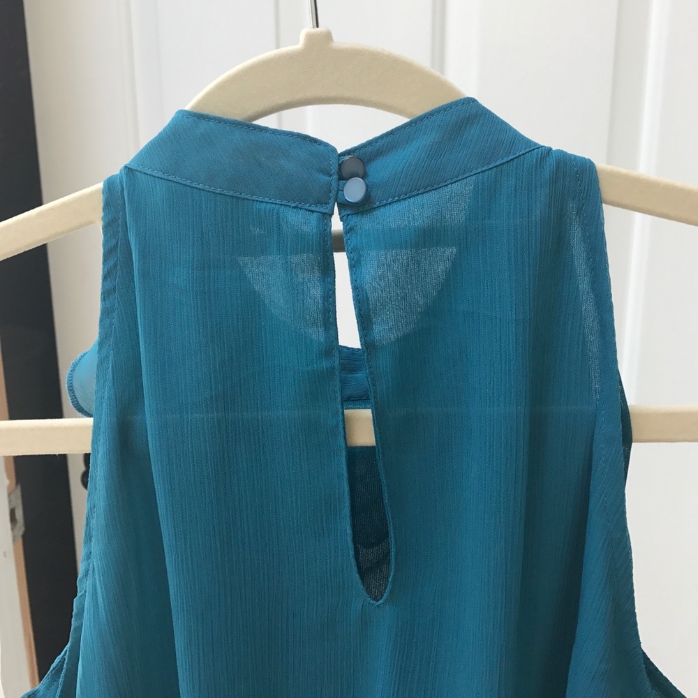 Mossimo Ruffled Blouse - Picture 3 of 3