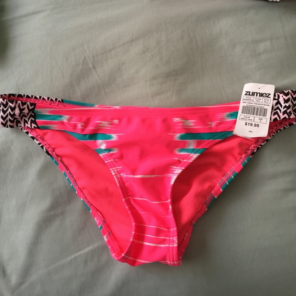 New Damsel bikini bottoms
