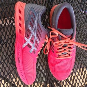 ONE DAY ONLY!Brand New!! Asics athletic shoes!
