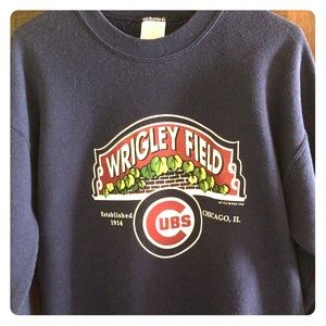 Wrigley Field sweatshirt, GUC!