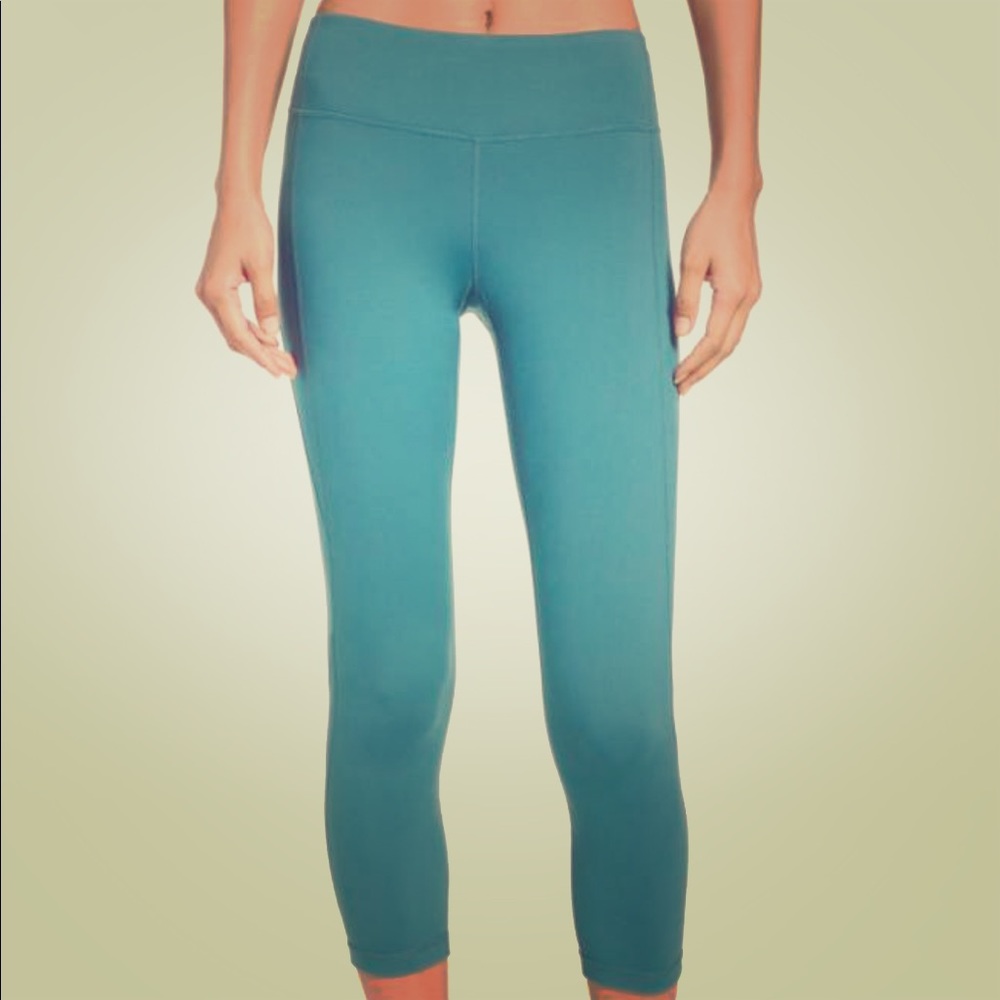 Zella crop leggings