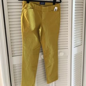 Brand New with Tag Old Navy Pixie pants