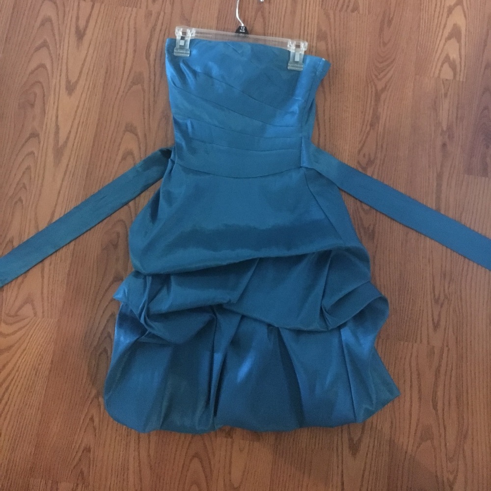 teal blue strapless dress