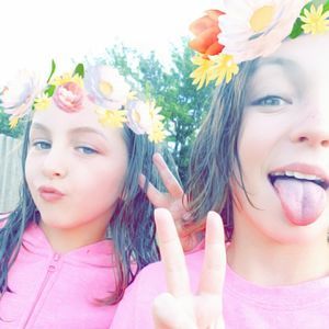 Meet your Posher, Chloe