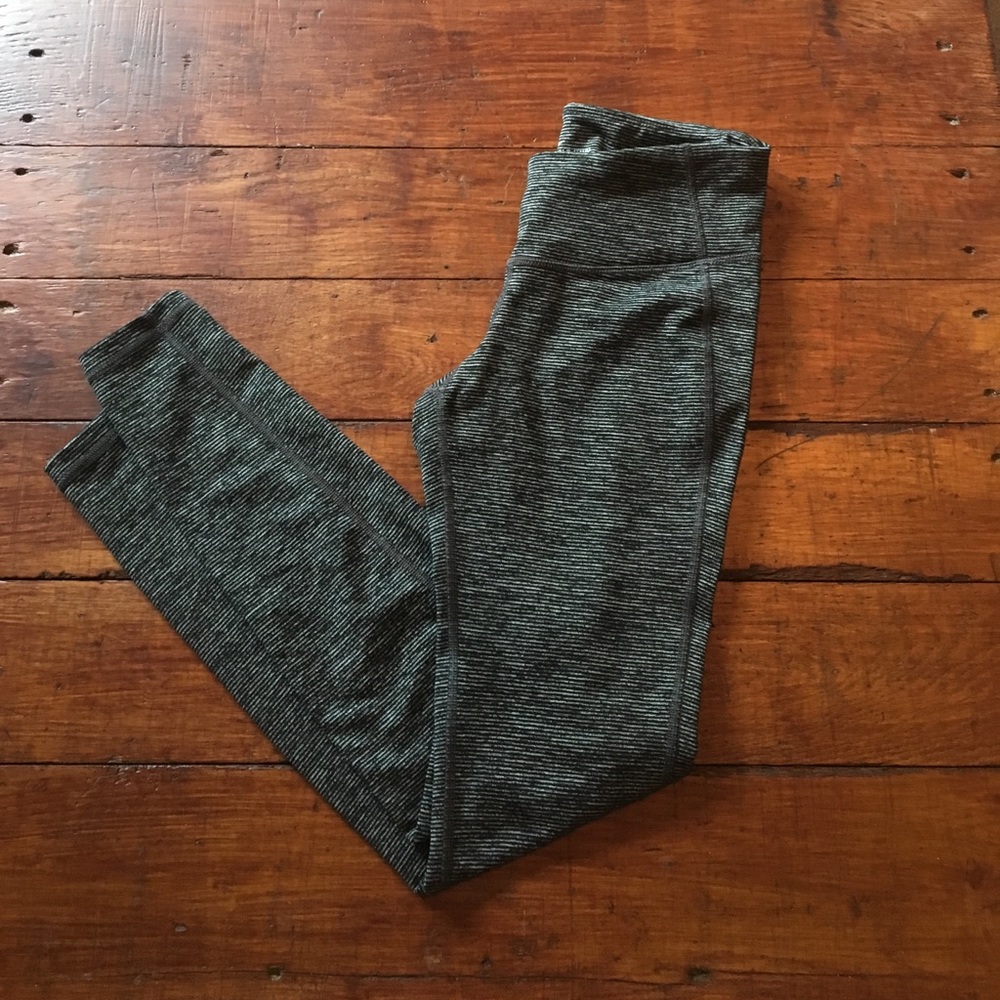 Grey striped leggings