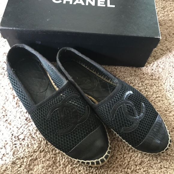 🙅🏽SOLD🙅🏽 Chanel Espadrilles Mesh Black Leather - Picture 3 of 7