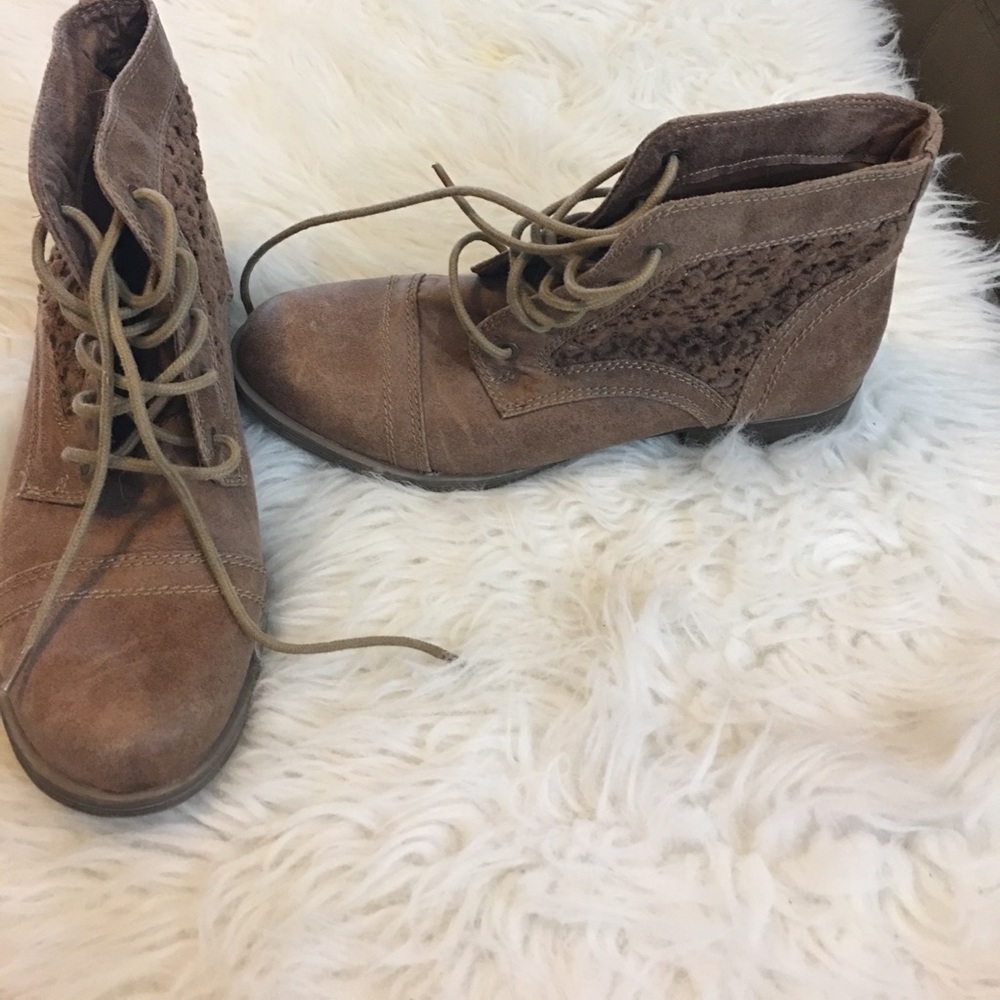 Mossimo ankle boots