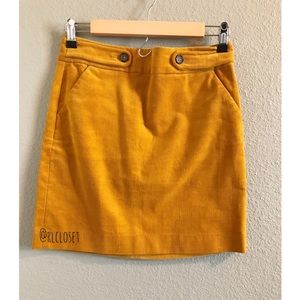 ▫️Banana Republic Mustard Corduroy Mini Skirt▫️