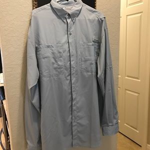 Long sleeve Columbia shirt