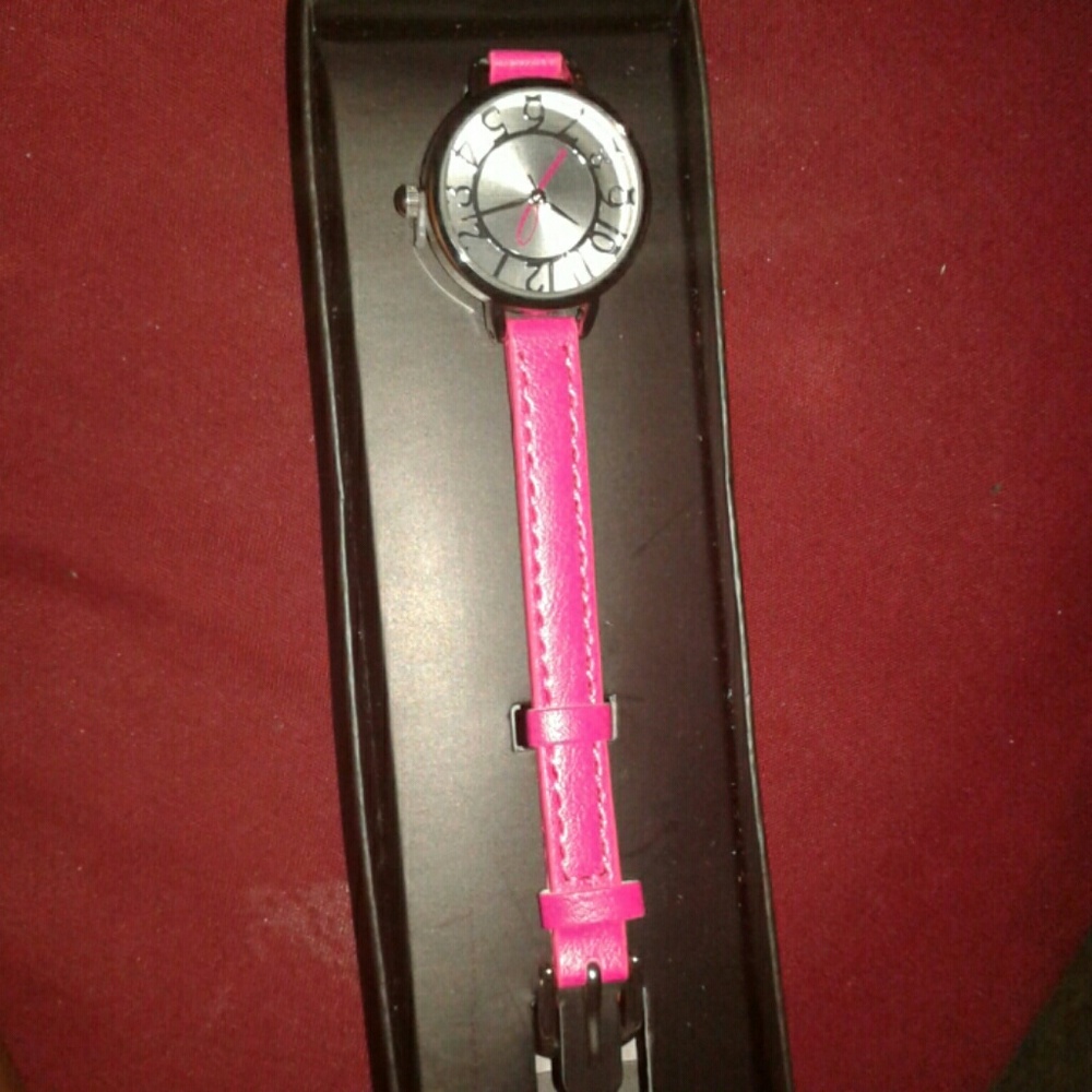 Avon watch