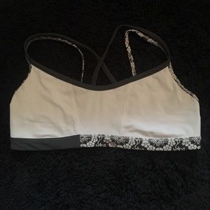 Lululemon Sports Bra - White & Grey Size 6