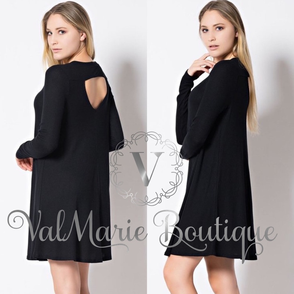 Black thermal knit sweater dress - Picture 2 of 3