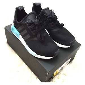 Adidas NMD R1 core black/icey blue size 5 NWT!!