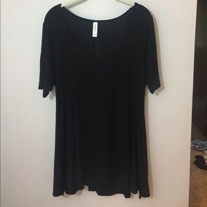 Black LuLaRoe Perfect T Sz S