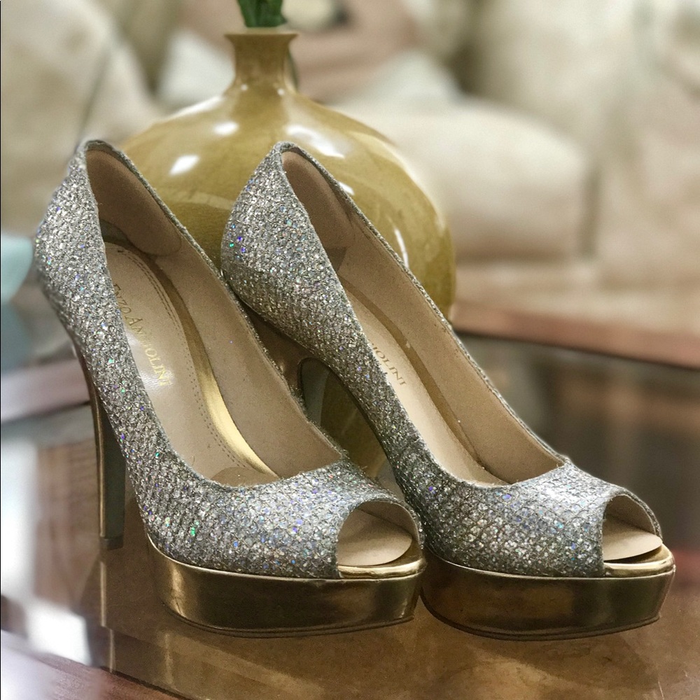 Enzo Angiolini gold silver high heel pumps, size 4