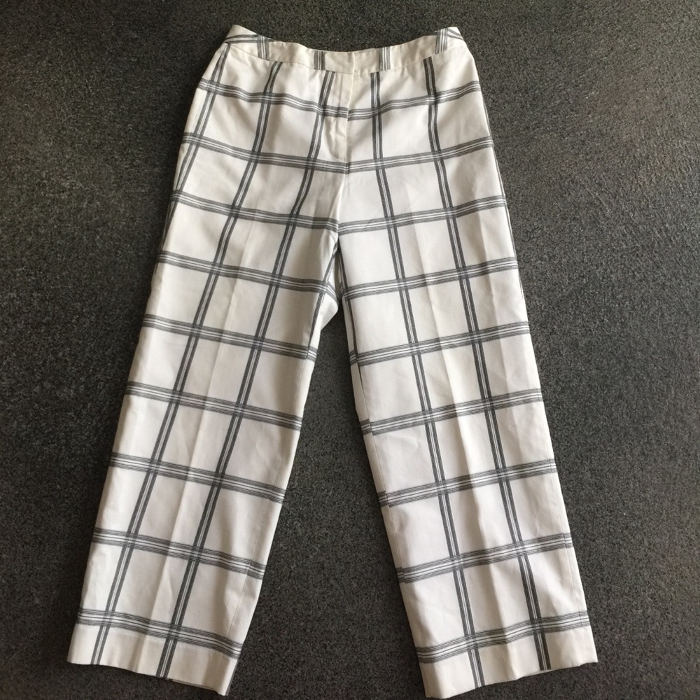 Talbots black and white cropped pants sz10