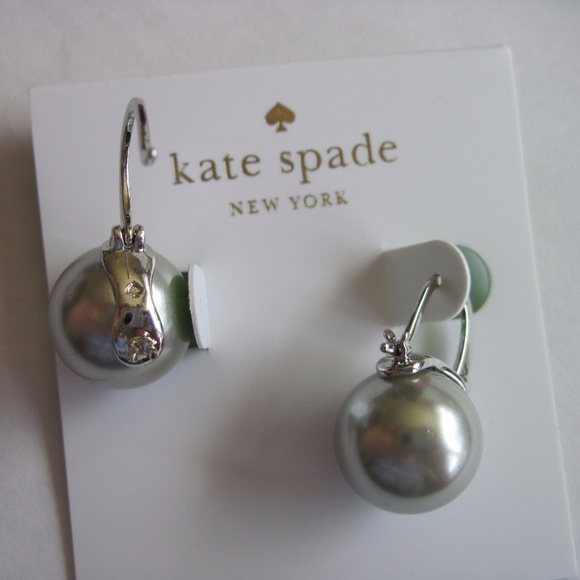 Kate Spade Pearl Earrings Silver Light Gray NEW - Picture 4 of 4