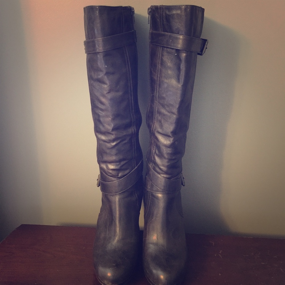 Jessica Simpson boots