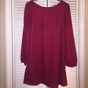 Tobi 3/4 Sleeve Open Back Shift Dress