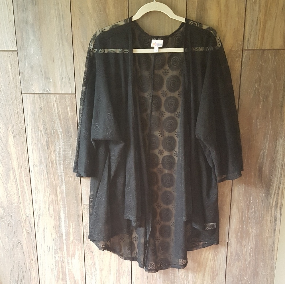 Black lace LuLaRoe Lindsay brand new never worn