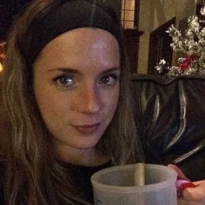 Meet your Posher, Brooke