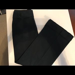 Nanette Lepore cuffed pants size 2. Blk