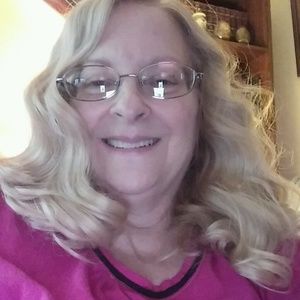 Meet your Posher, Debby