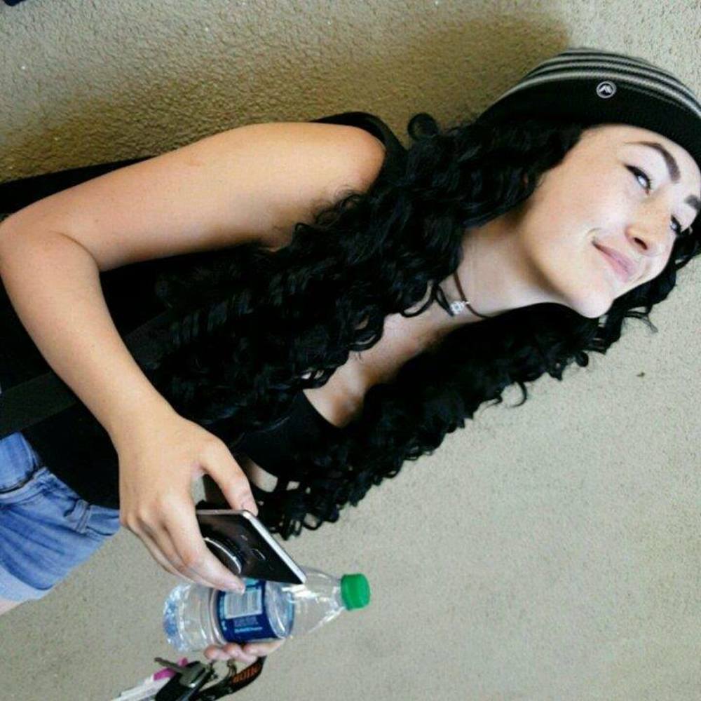 Meet your Posher, Shay