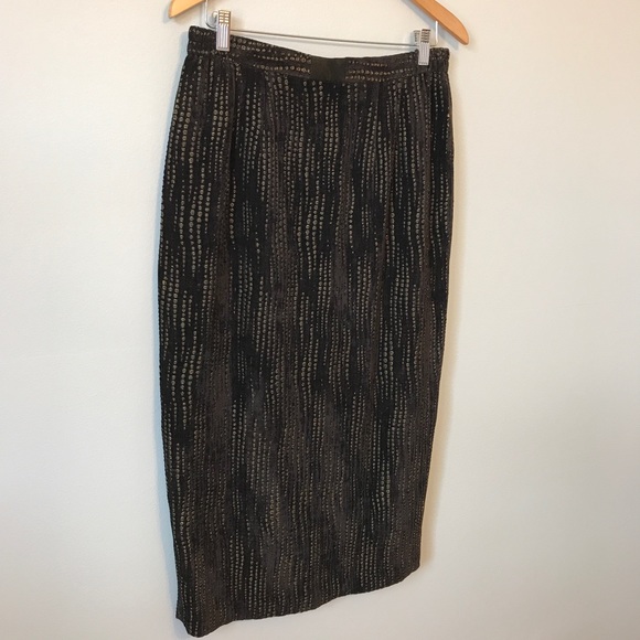 High waisted textured midi skirt - Picture 2 of 7