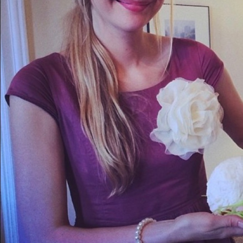 Oversized Anthropologie accent flower pin or clip