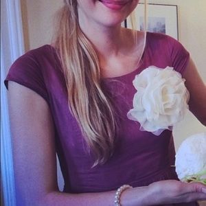 Oversized Anthropologie accent flower pin or clip