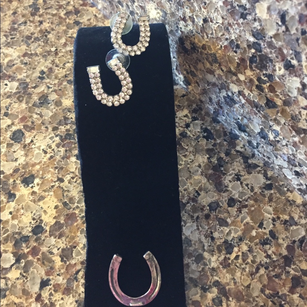 Horseshoe sterling necklace pendant and earrings