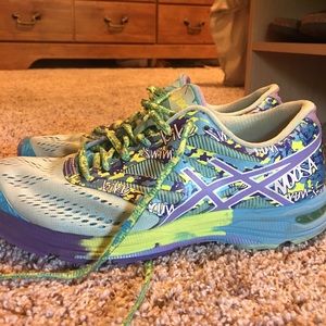 ASICS running shoes sz 8.5