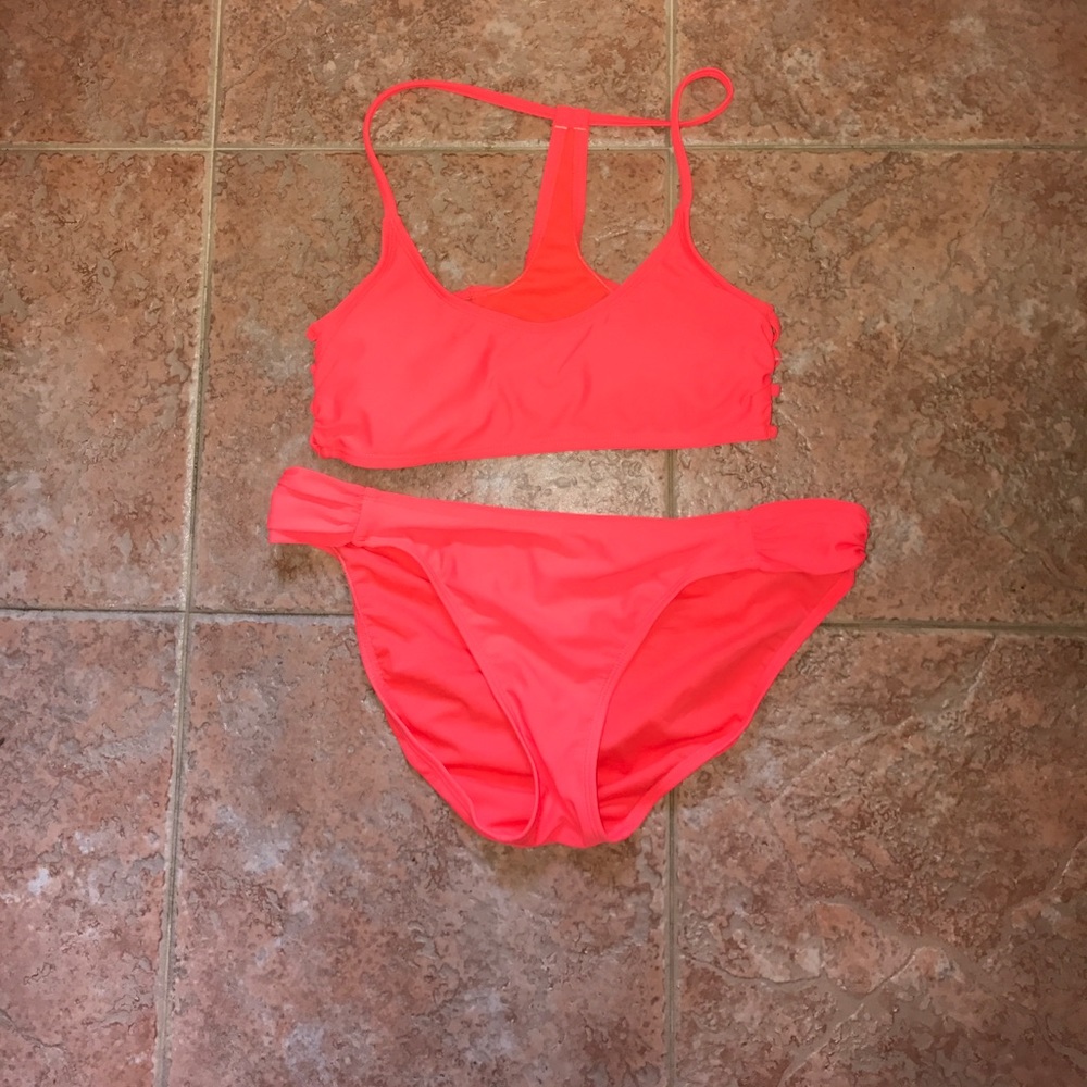 Bathing suit