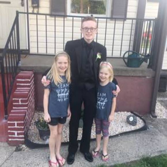 Meet your Posher, Justin - Picture 1 of 1