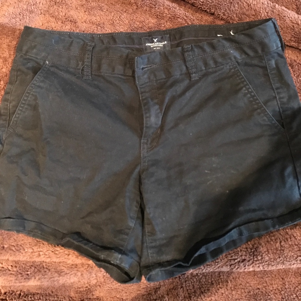 AE stretch black shorts