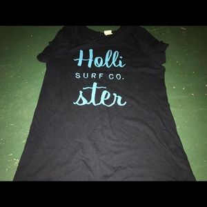 Hollister Tee