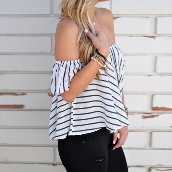 Striped Off Shoulder Loose Short Sleeve Blouse - Picture 3 of 3