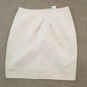 Ivory mini skirt